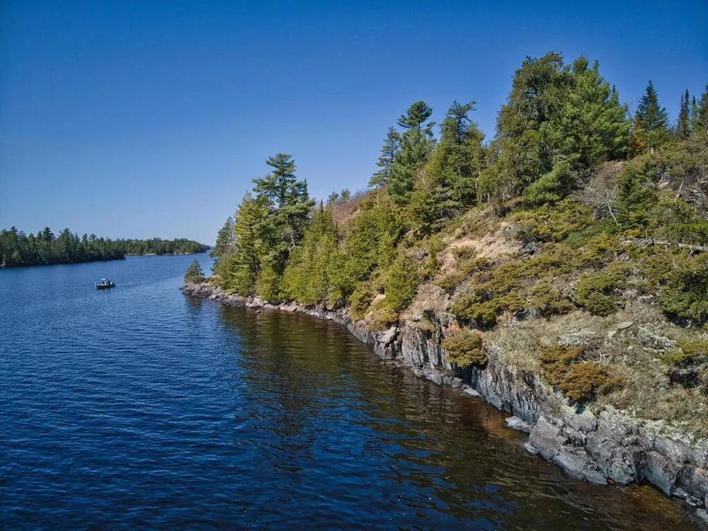 2116 Red Crest Island International Falls, MN 56649