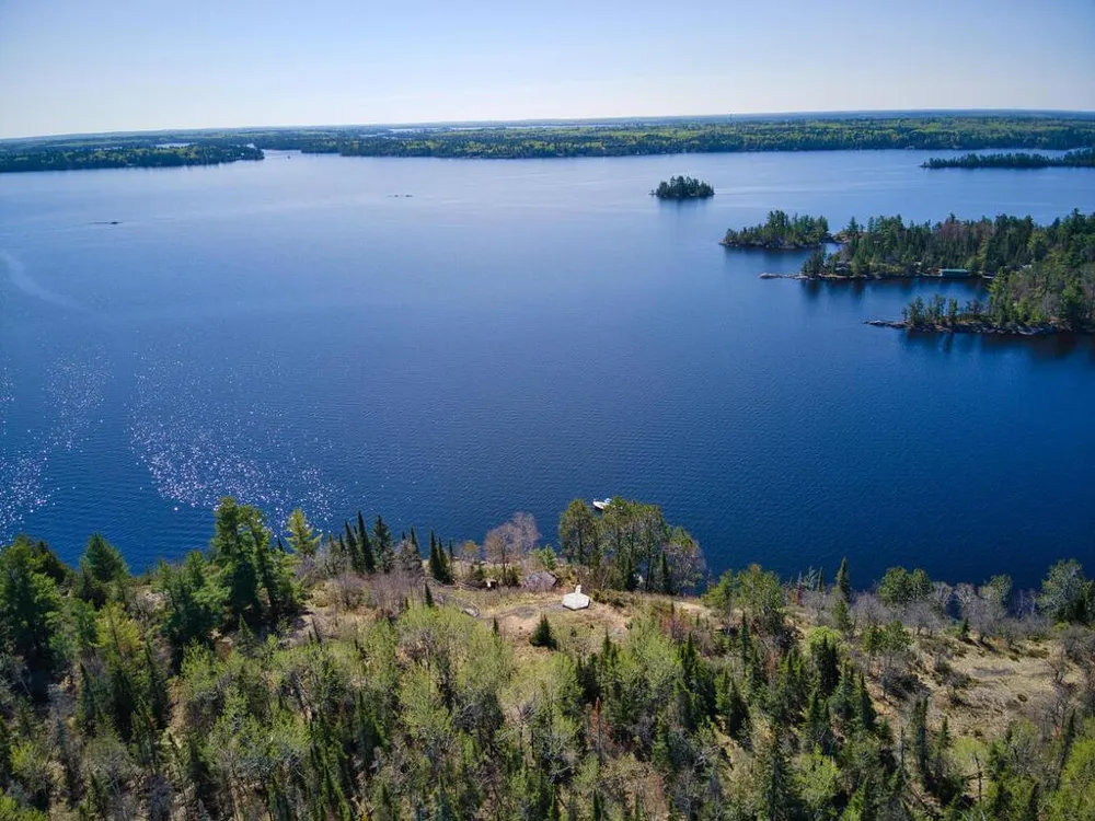 2116 Red Crest Island International Falls, MN 56649