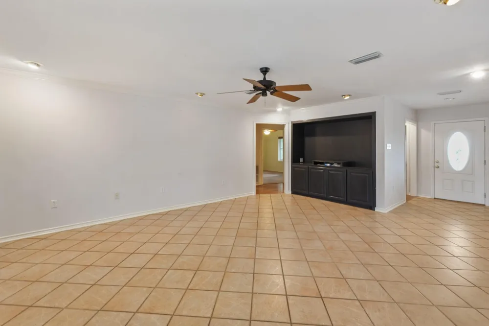 6625 E Post Road Kyle, TX 78640