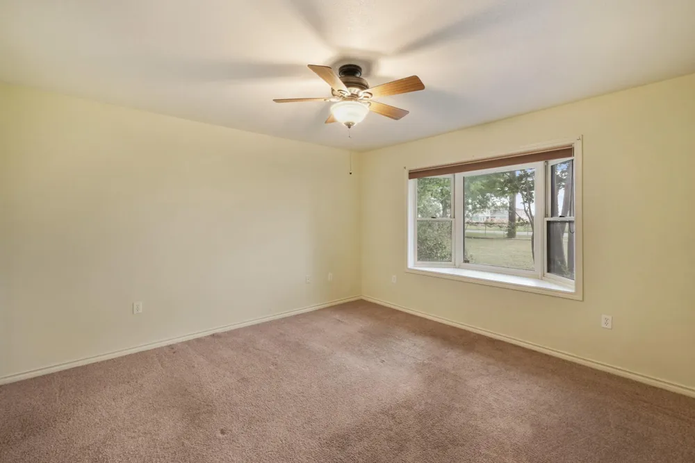 6625 E Post Road Kyle, TX 78640