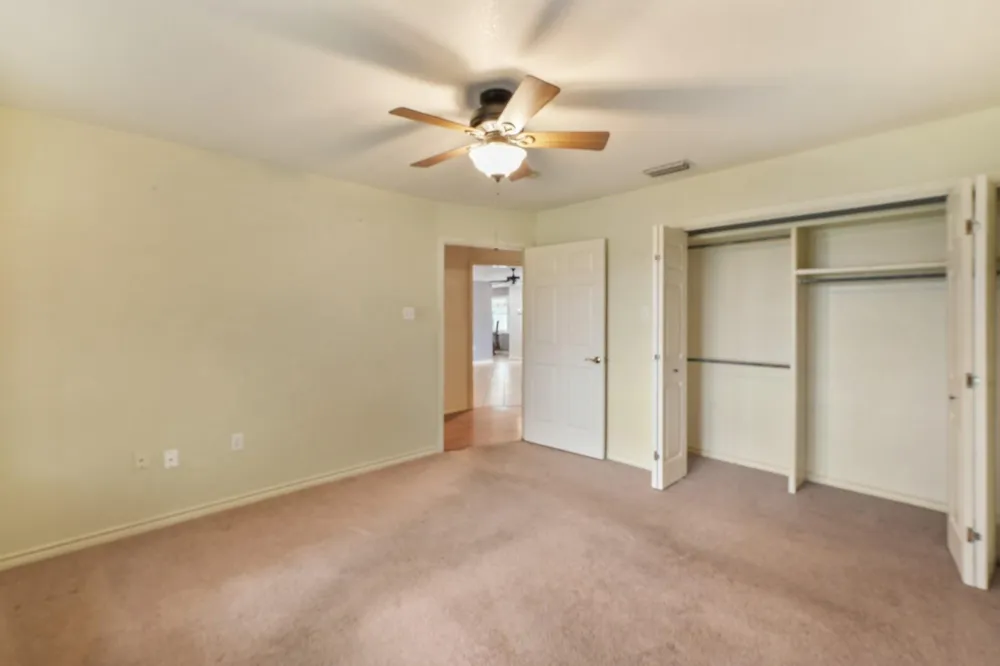 6625 E Post Road Kyle, TX 78640