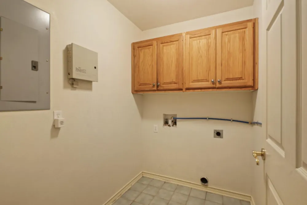 6625 E Post Road Kyle, TX 78640