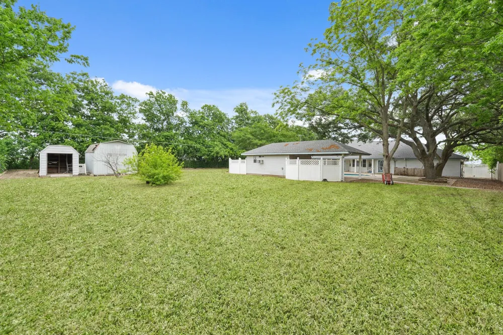 6625 E Post Road Kyle, TX 78640