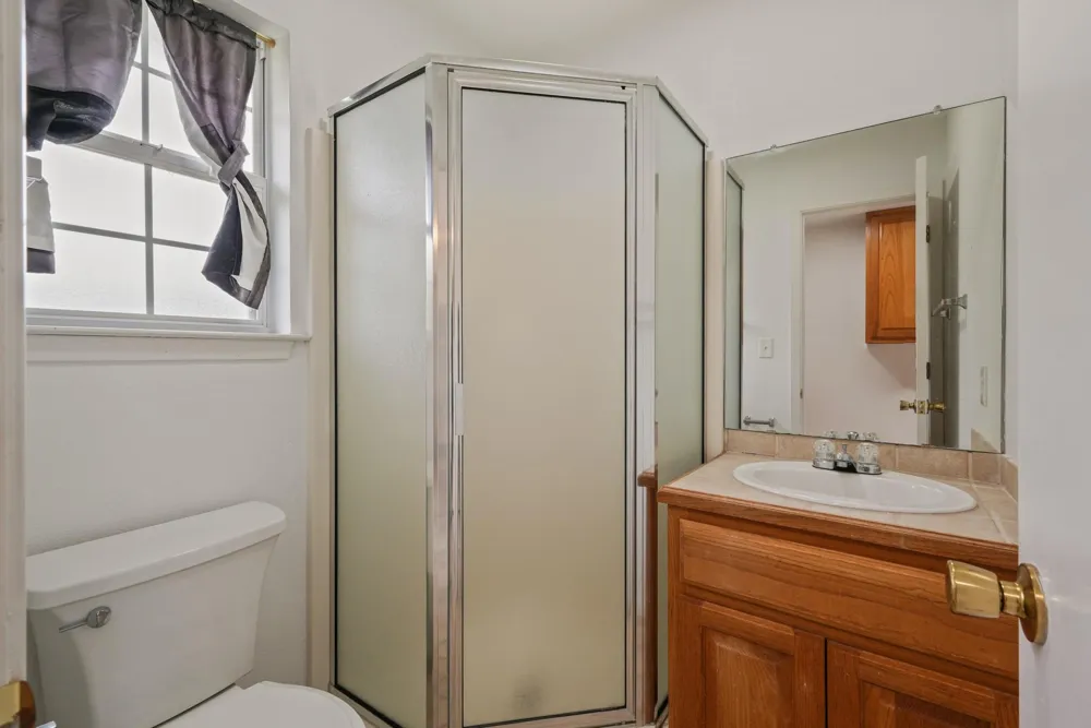 6625 E Post Road Kyle, TX 78640