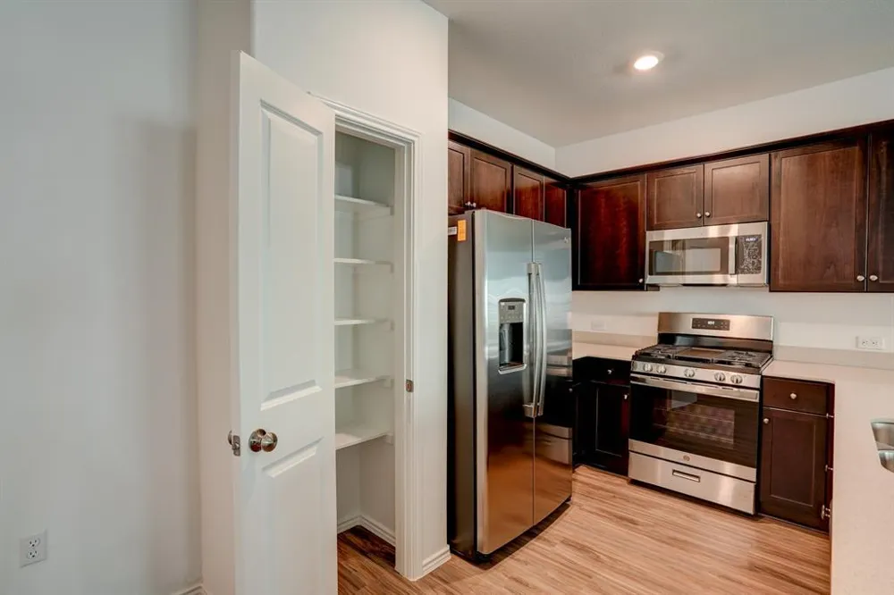 7603 Ivy Trellis Trail Del Valle, TX 78617