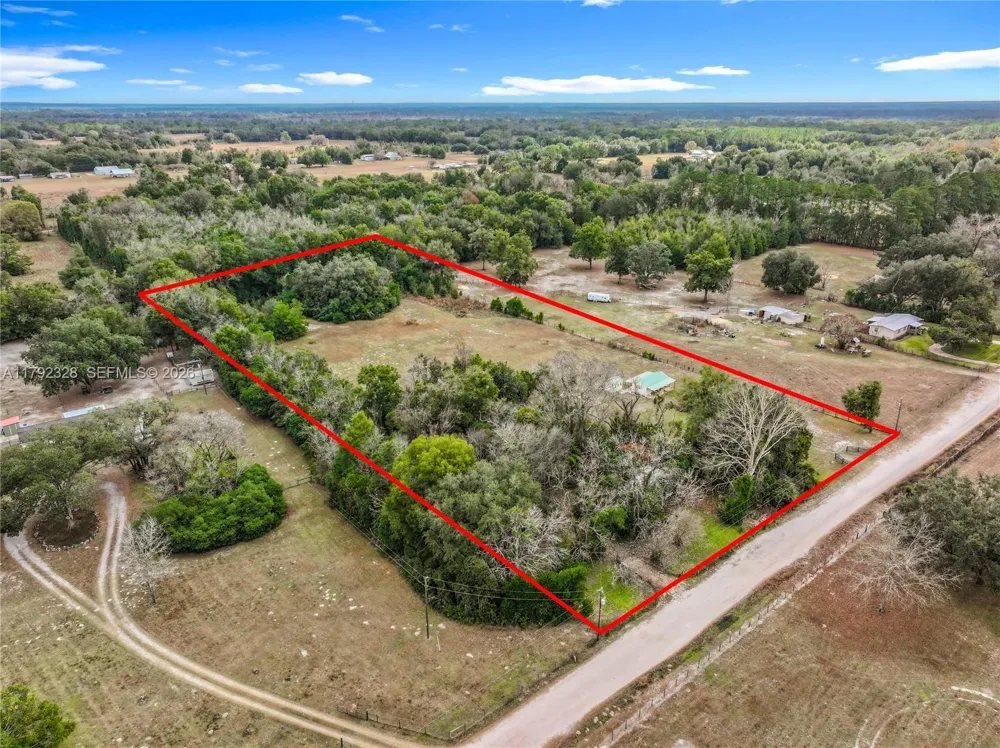 3725 SW 162 St., Archer, FL Gainesville, FL 32618