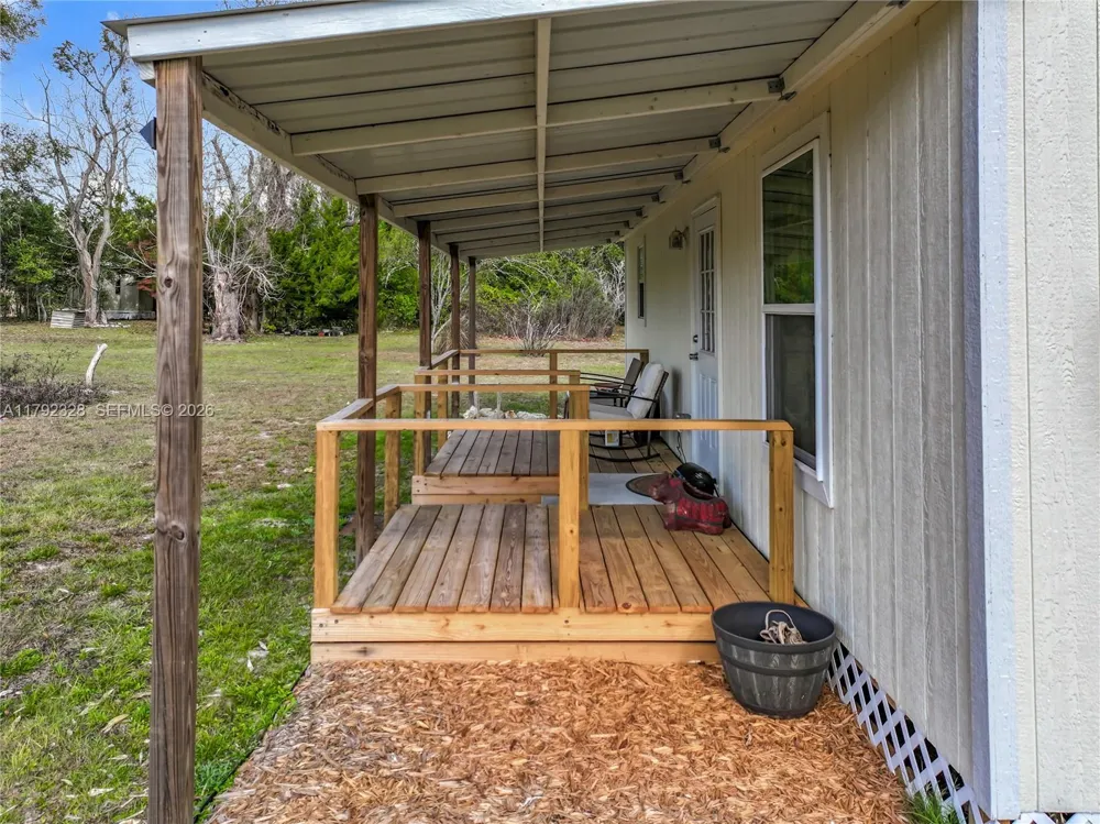 3725 SW 162 St., Archer, FL Gainesville, FL 32618