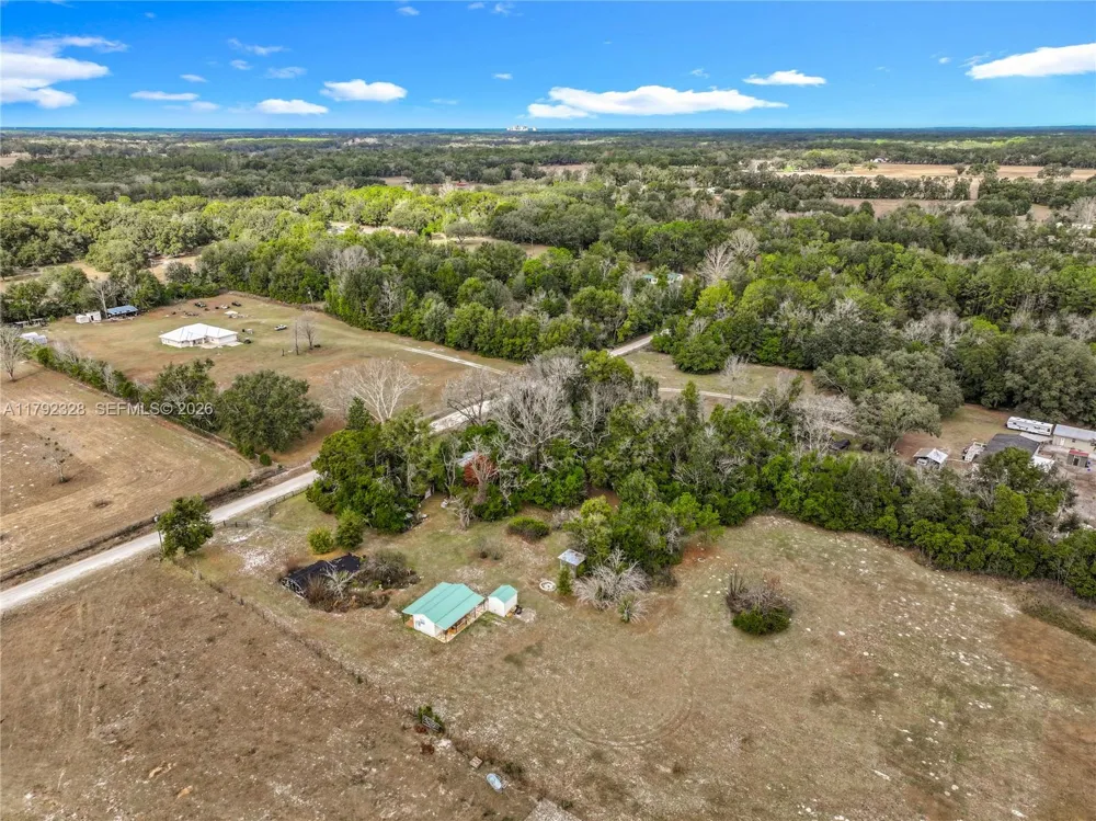 3725 SW 162 St., Archer, FL Gainesville, FL 32618