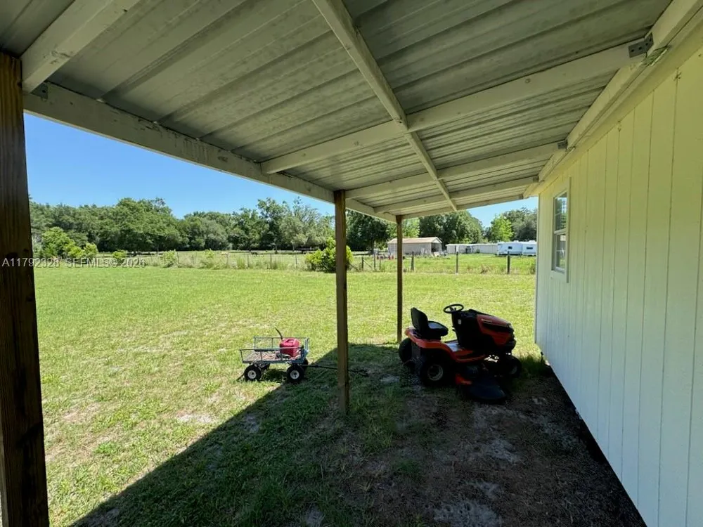 3725 SW 162 St., Archer, FL Gainesville, FL 32618