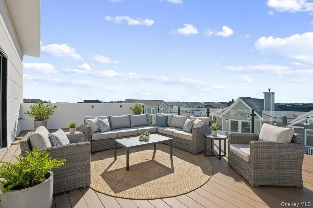 56 Oregon Street Long Beach, NY 11561