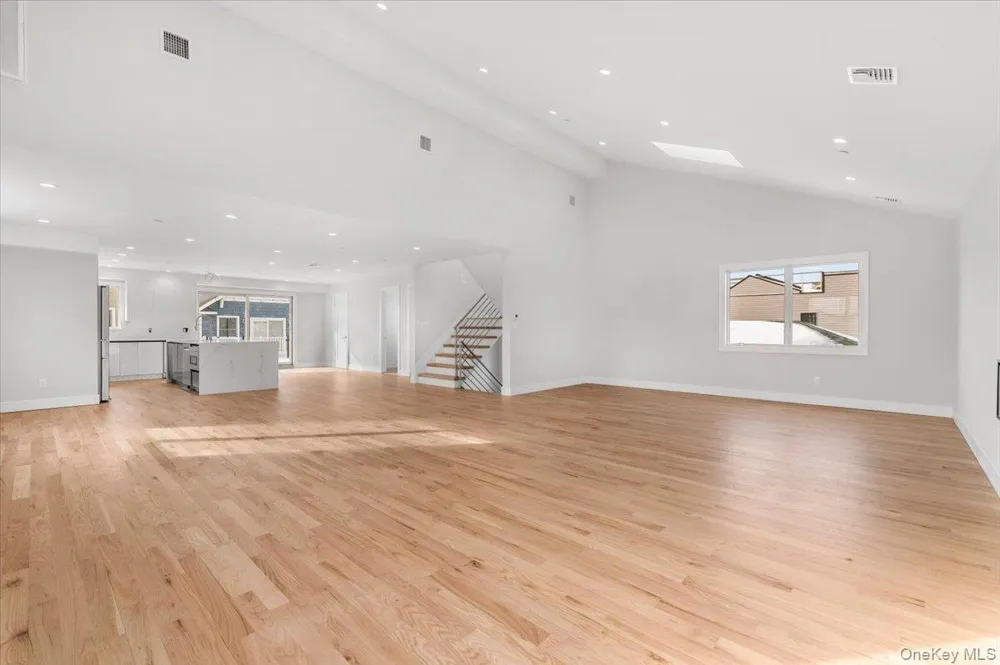 56 Oregon Street Long Beach, NY 11561