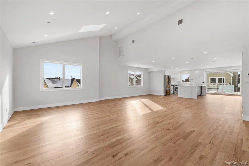 56 Oregon Street Long Beach, NY 11561