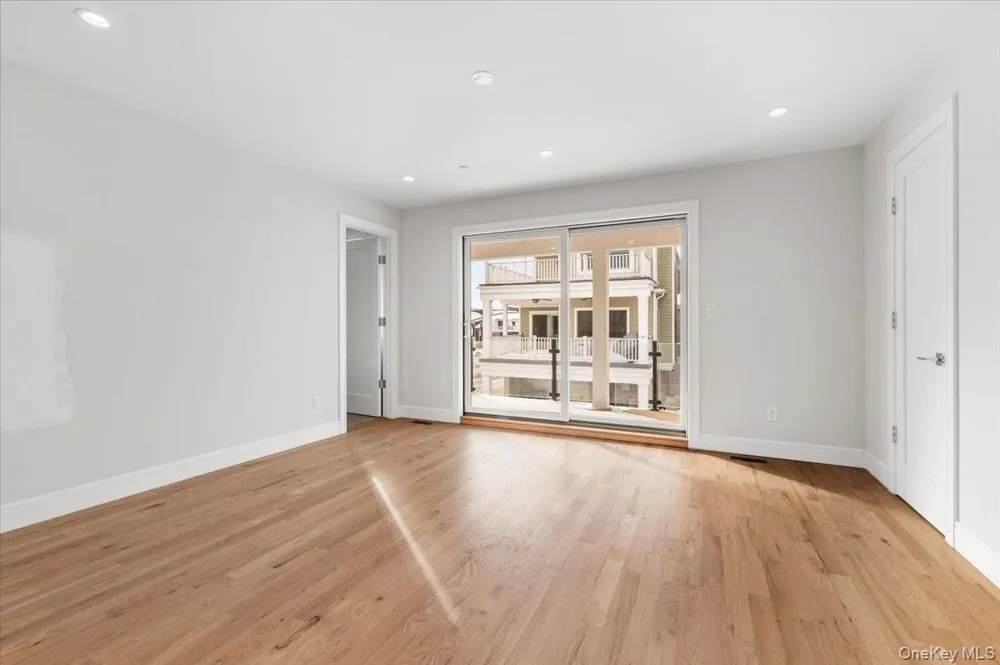 56 Oregon Street Long Beach, NY 11561
