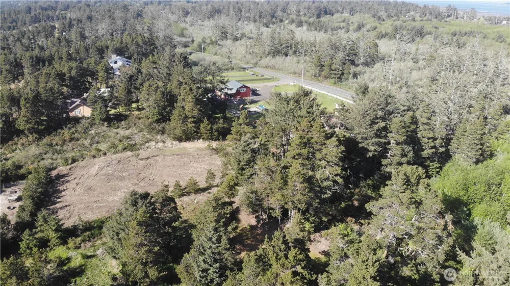 605 W Claymore Lane Westport, WA 98595