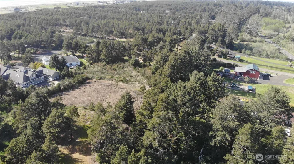 605 W Claymore Lane Westport, WA 98595