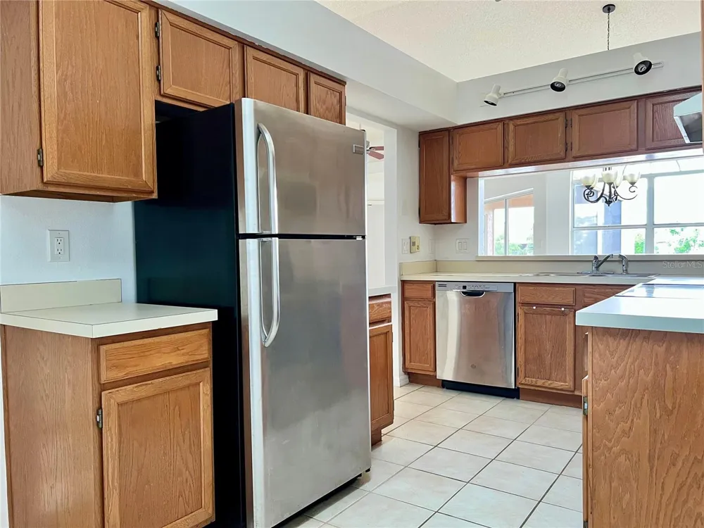 114 CLAYS TRAIL #114 Oldsmar, FL 34677