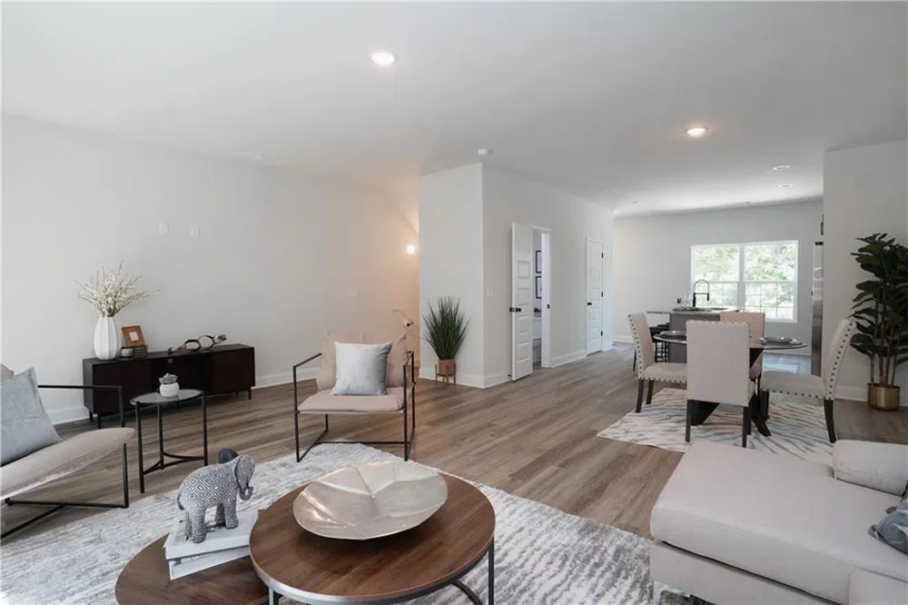 4964 Villager Lane Stone Mountain, GA 30083