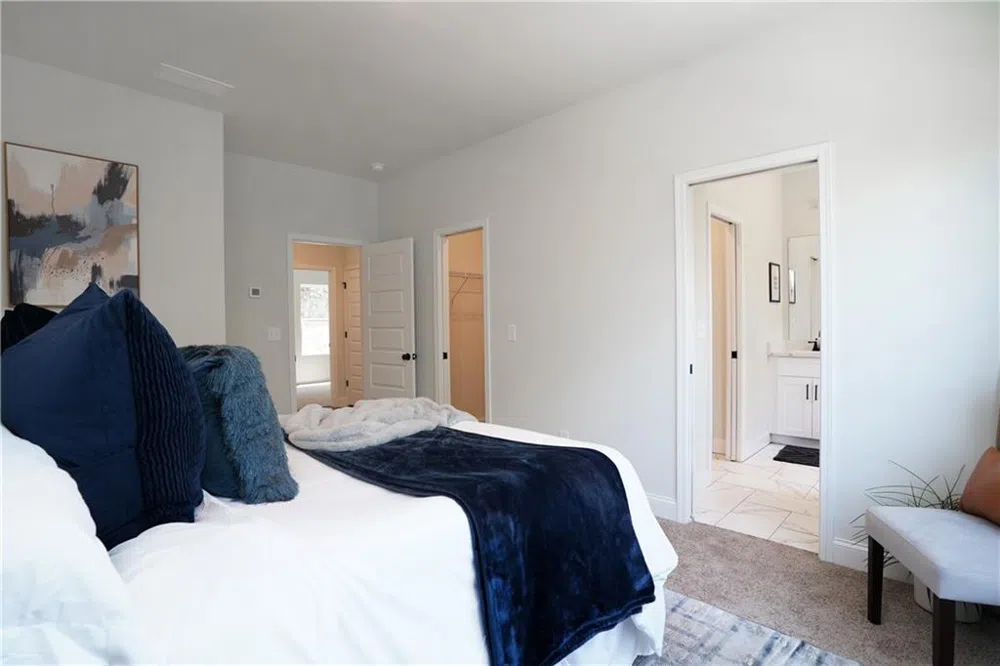4964 Villager Lane Stone Mountain, GA 30083