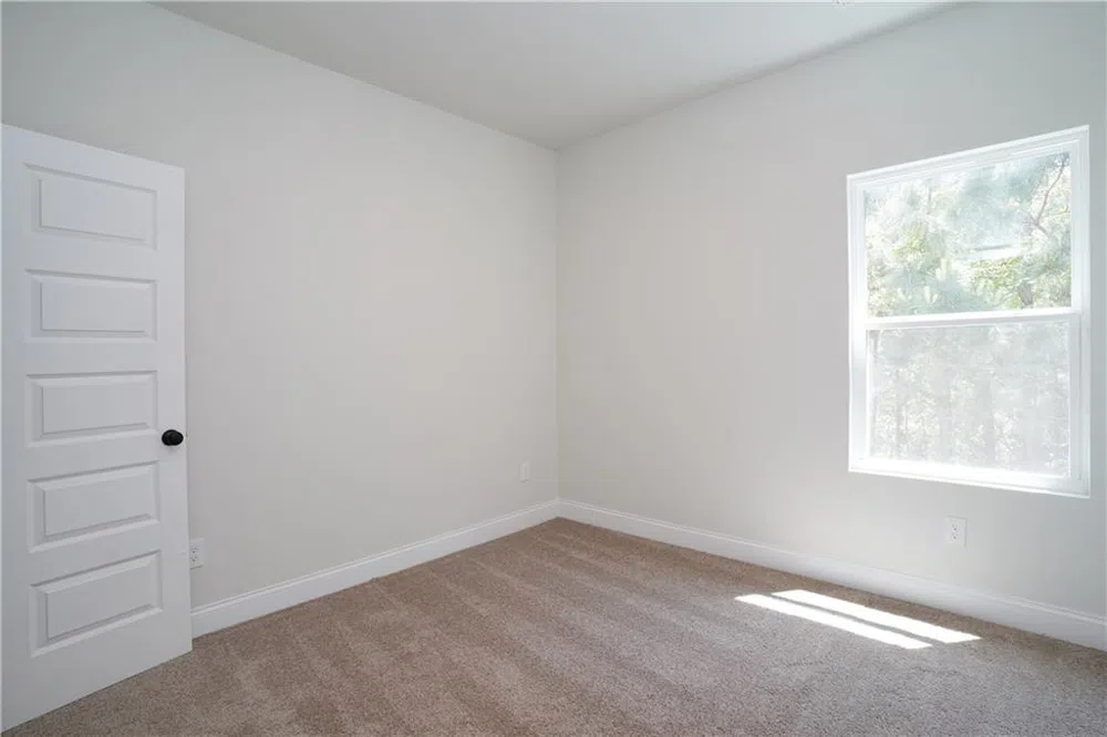 4964 Villager Lane Stone Mountain, GA 30083