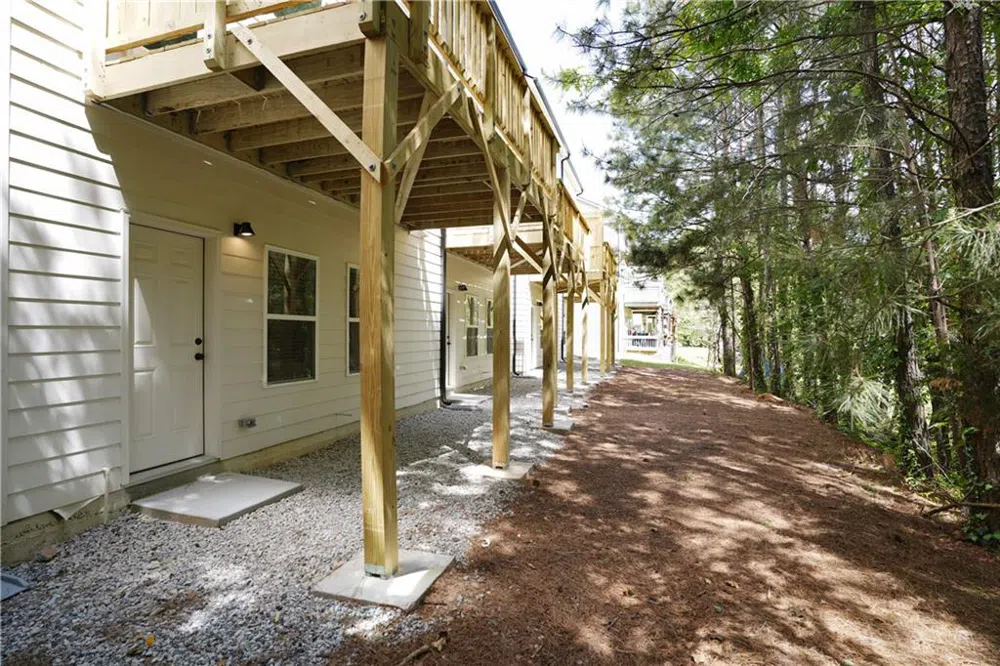 4964 Villager Lane Stone Mountain, GA 30083
