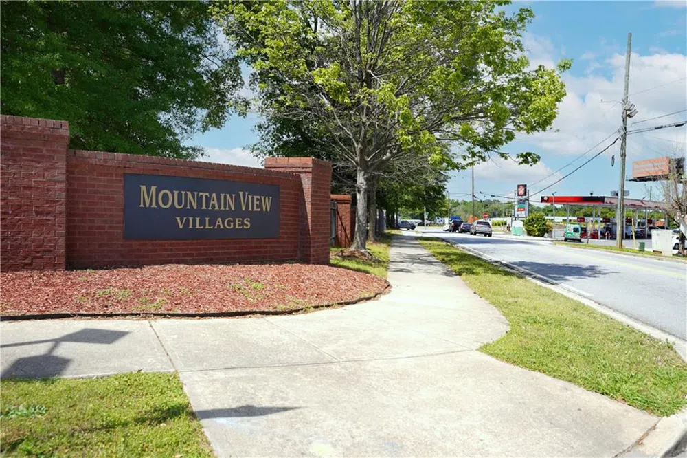 4964 Villager Lane Stone Mountain, GA 30083