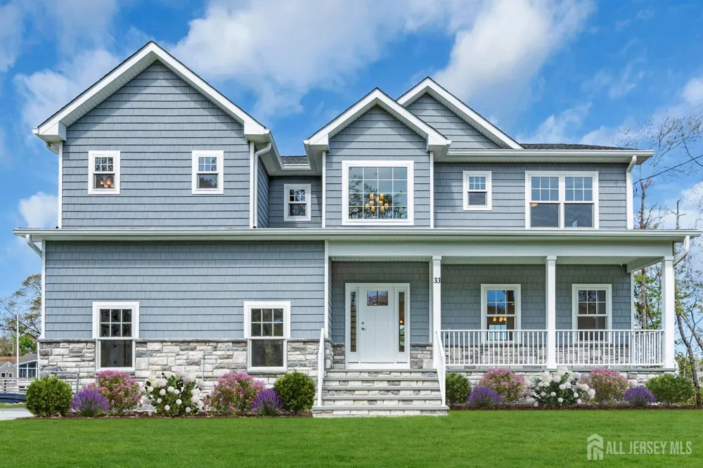 33 Pennsylvania Avenue Ocean, NJ 08758
