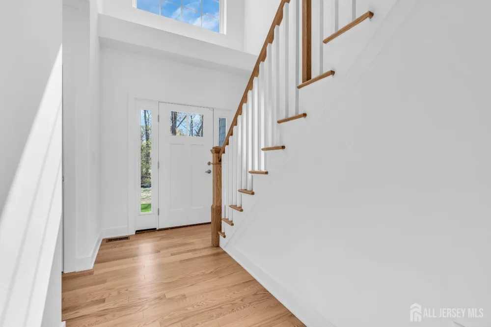33 Pennsylvania Avenue Ocean, NJ 08758