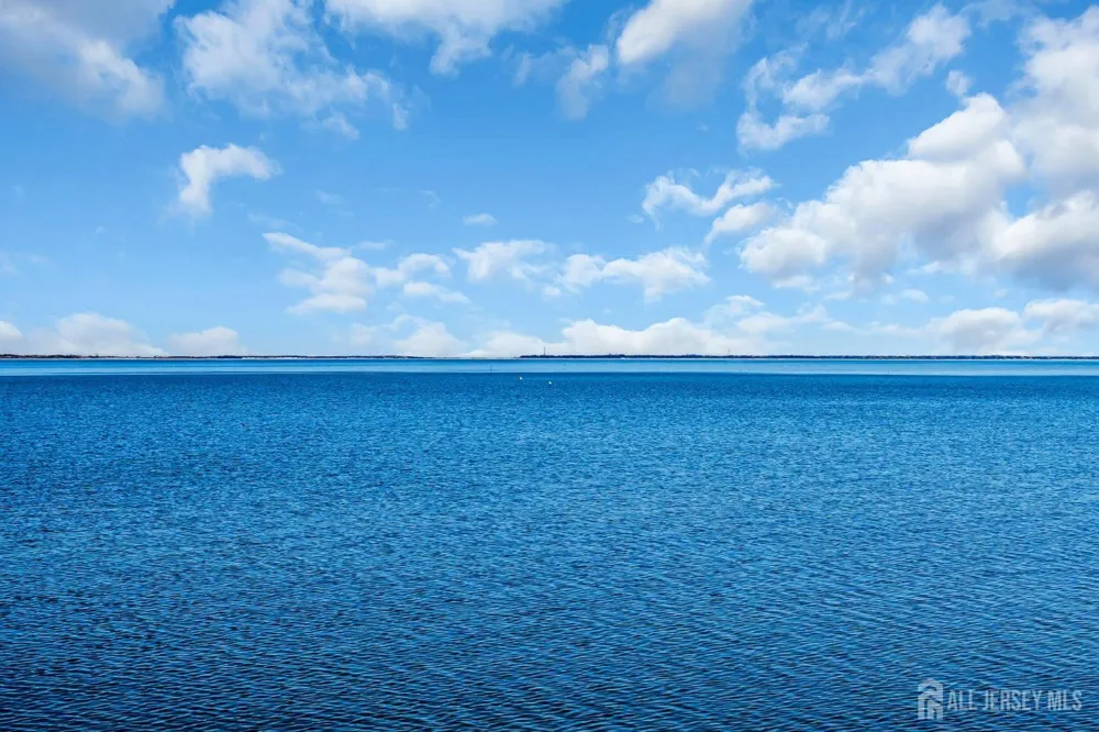 33 Pennsylvania Avenue Ocean, NJ 08758