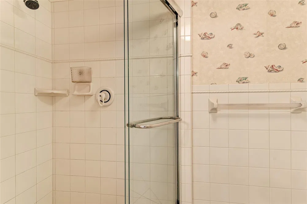 4825 GULF OF MEXICO DRIVE #201 Longboat Key, FL 34228
