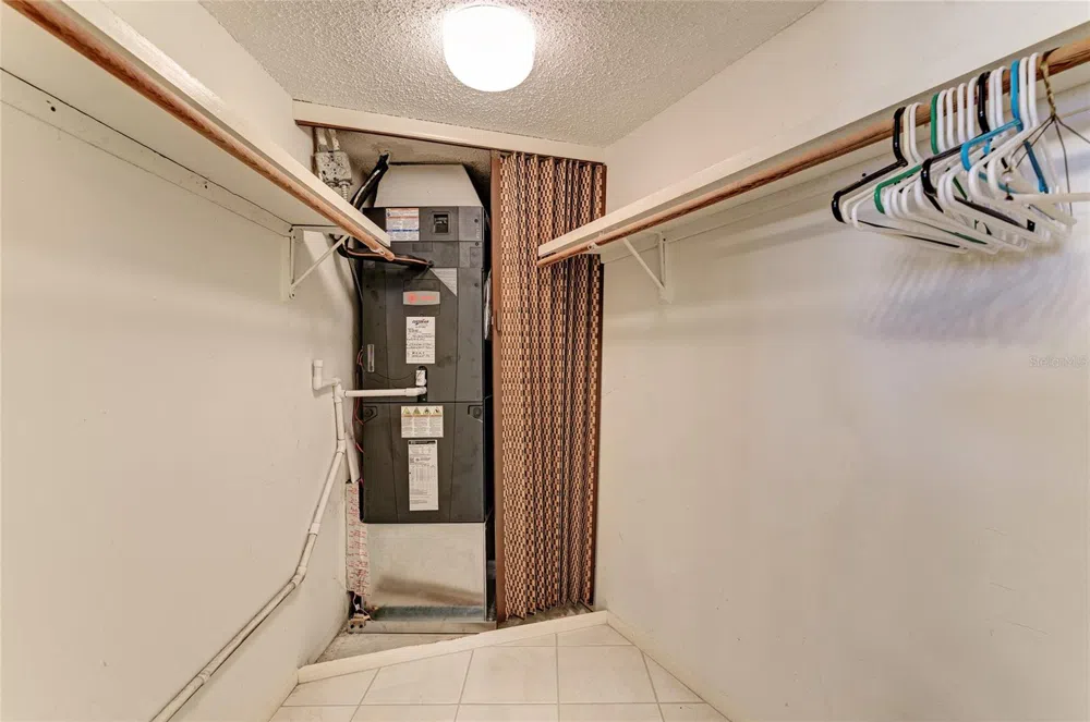 4825 GULF OF MEXICO DRIVE #201 Longboat Key, FL 34228