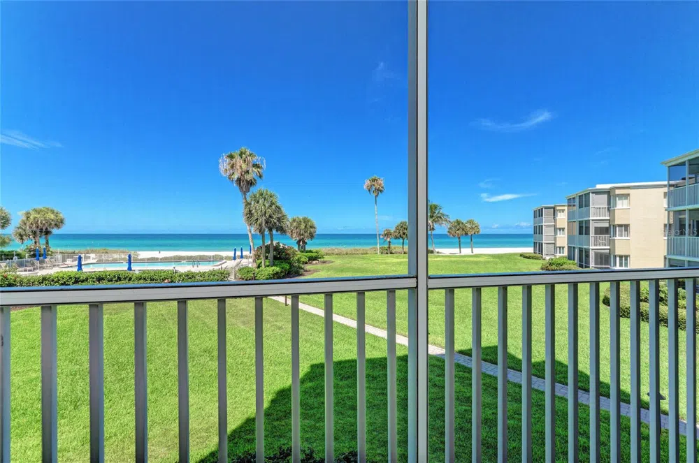 4825 GULF OF MEXICO DRIVE #201 Longboat Key, FL 34228