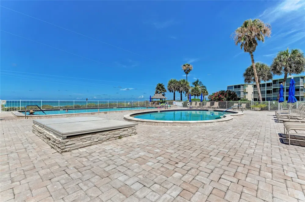 4825 GULF OF MEXICO DRIVE #201 Longboat Key, FL 34228