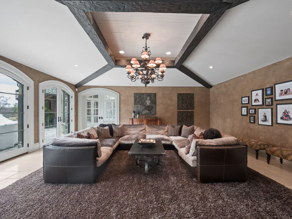 26565 SCENIC Franklin Village, MI 48025