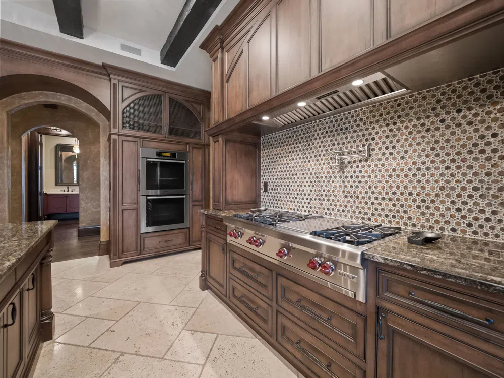 26565 SCENIC Franklin Village, MI 48025