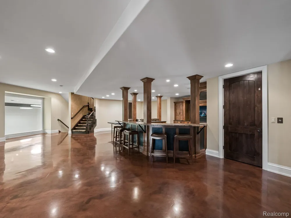 26565 SCENIC Franklin Village, MI 48025