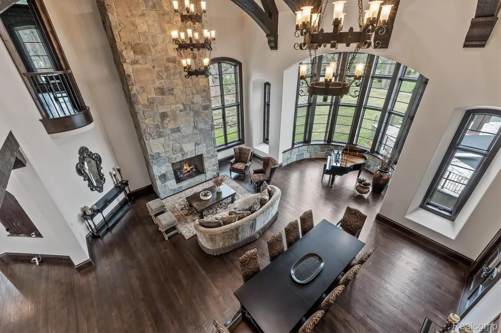 26565 SCENIC Franklin Village, MI 48025