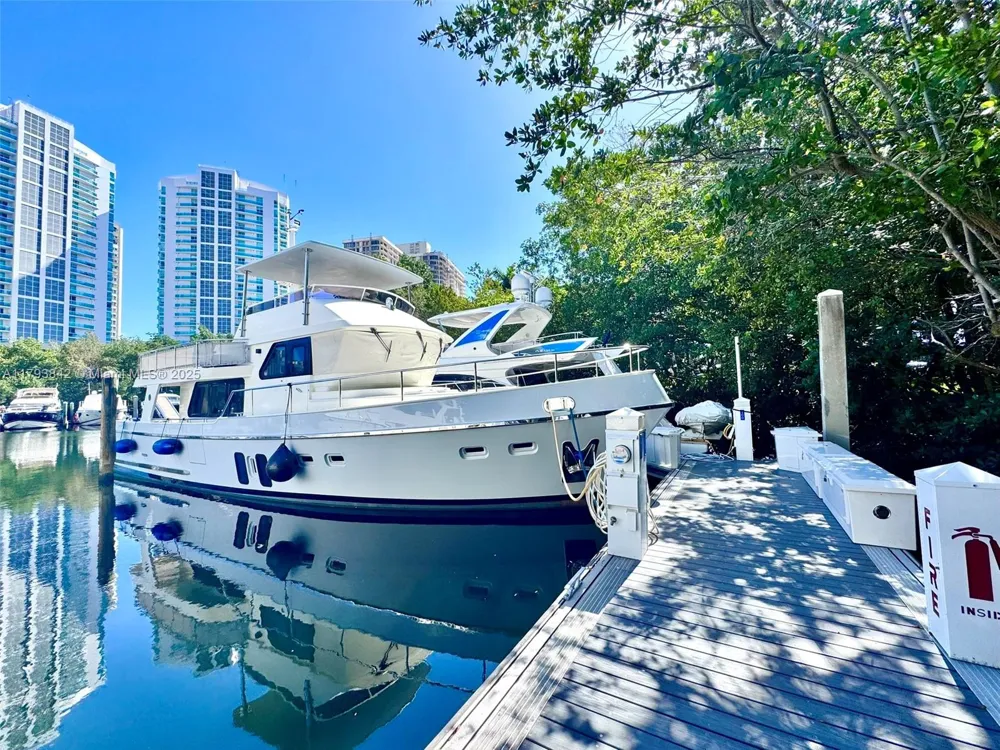 3575 Mystic Pointe Dr. Slip 99 Aventura, FL 33180