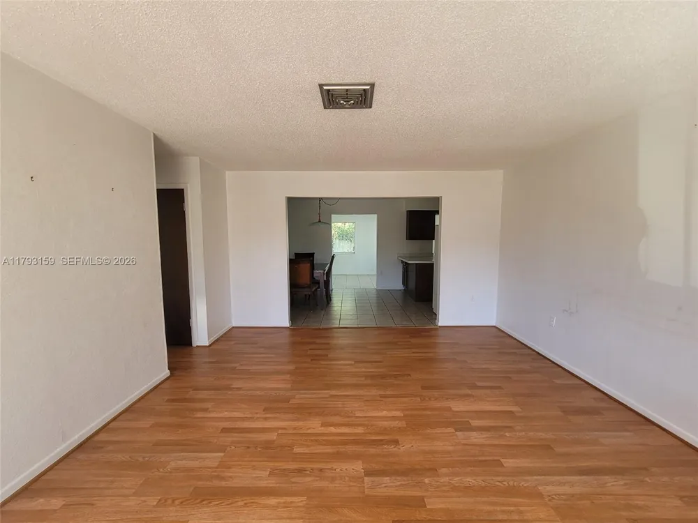 1112 Evanston ST Sebring, FL 33870