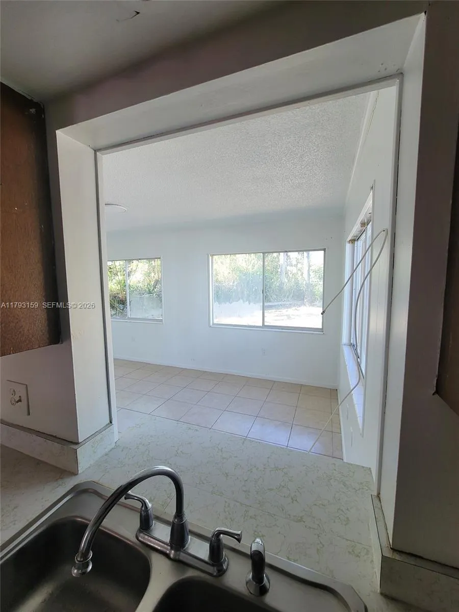 1112 Evanston ST Sebring, FL 33870