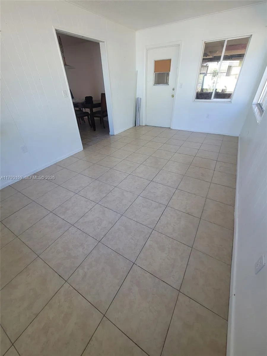 1112 Evanston ST Sebring, FL 33870