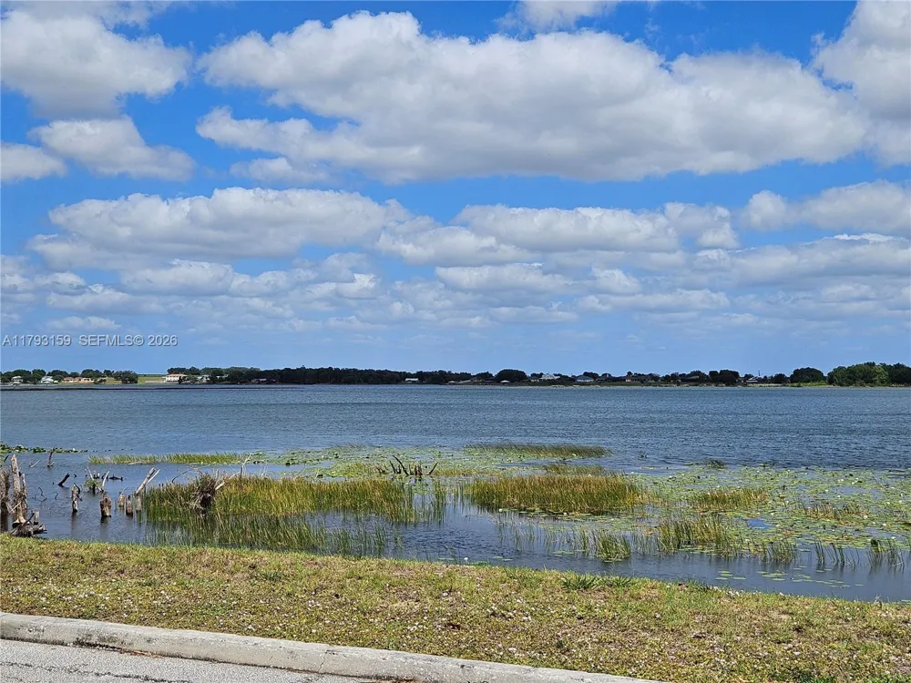 1112 Evanston ST Sebring, FL 33870