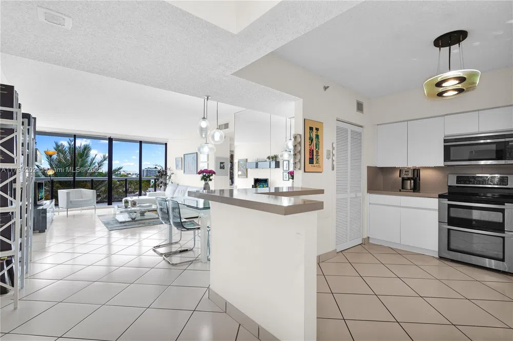 9455 Collins Ave #603 Surfside, FL 33154