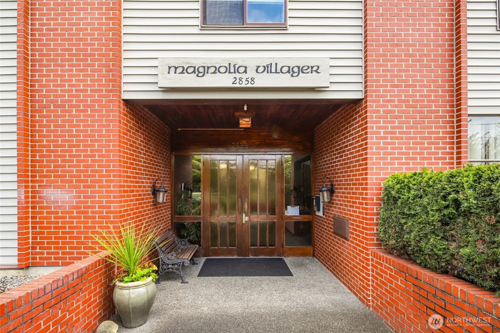 2858 32nd Avenue W #102