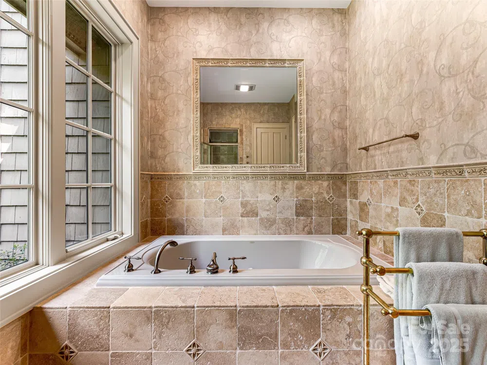 228 Mills Creek Trace Lake Toxaway, NC 28747