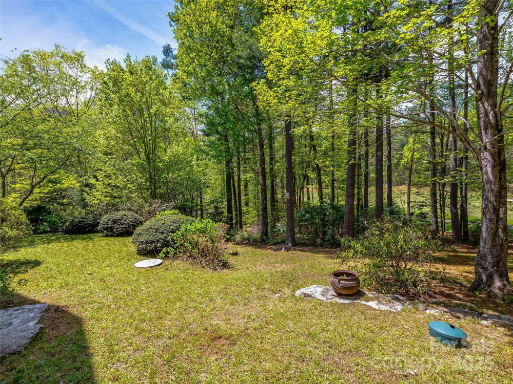 228 Mills Creek Trace Lake Toxaway, NC 28747