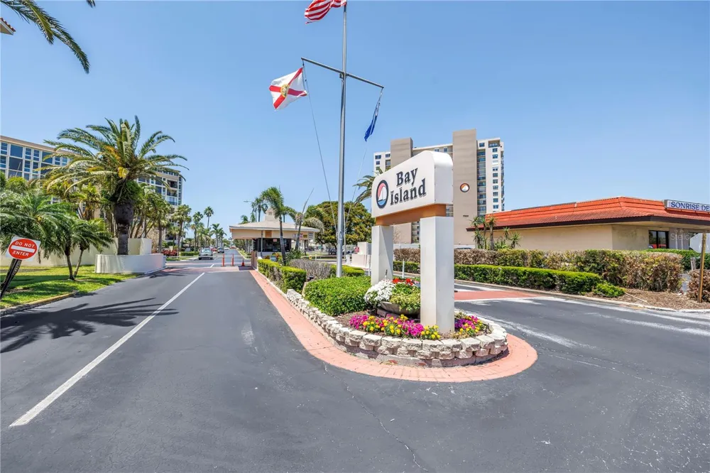 7625 SUN ISLAND DRIVE S #106 South Pasadena, FL 33707