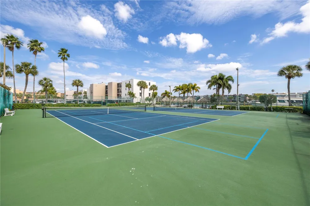 7625 SUN ISLAND DRIVE S #106 South Pasadena, FL 33707