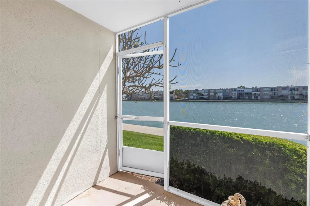 7625 SUN ISLAND DRIVE S #106 South Pasadena, FL 33707