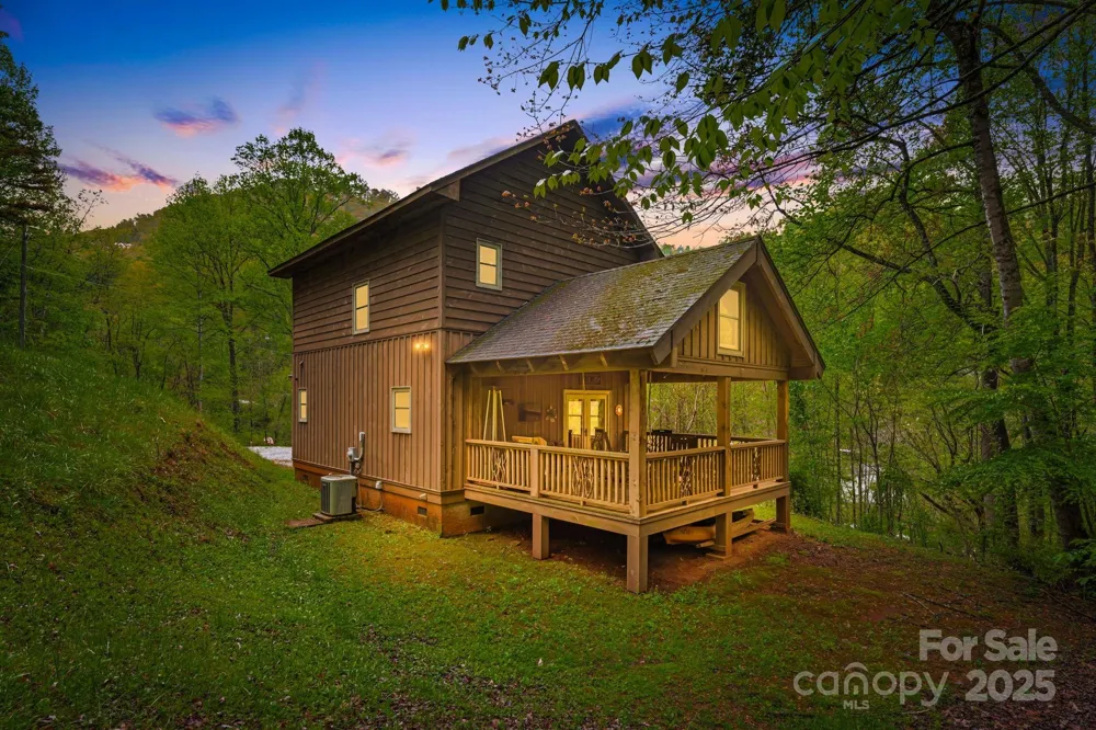 79 Slumber Lane Sylva, NC 28779