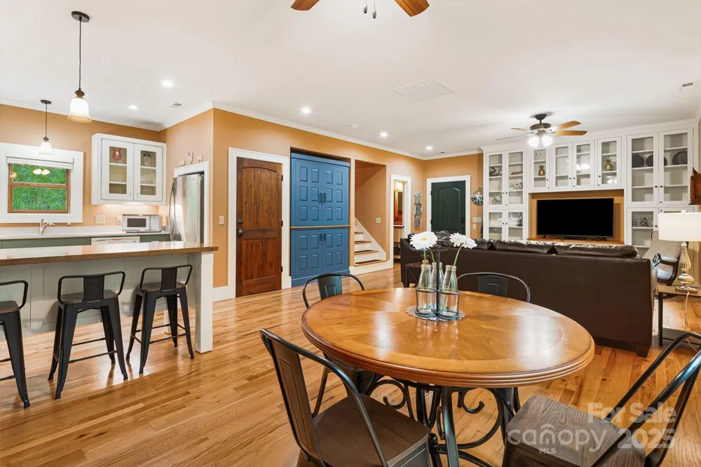 79 Slumber Lane Sylva, NC 28779